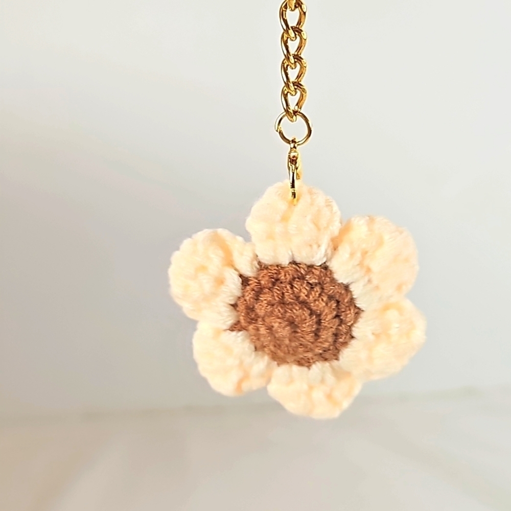 Hand Crafted Hand Knit Chrochet floral gold 4" Keychain flower baige and brown - Picture 10 of 17